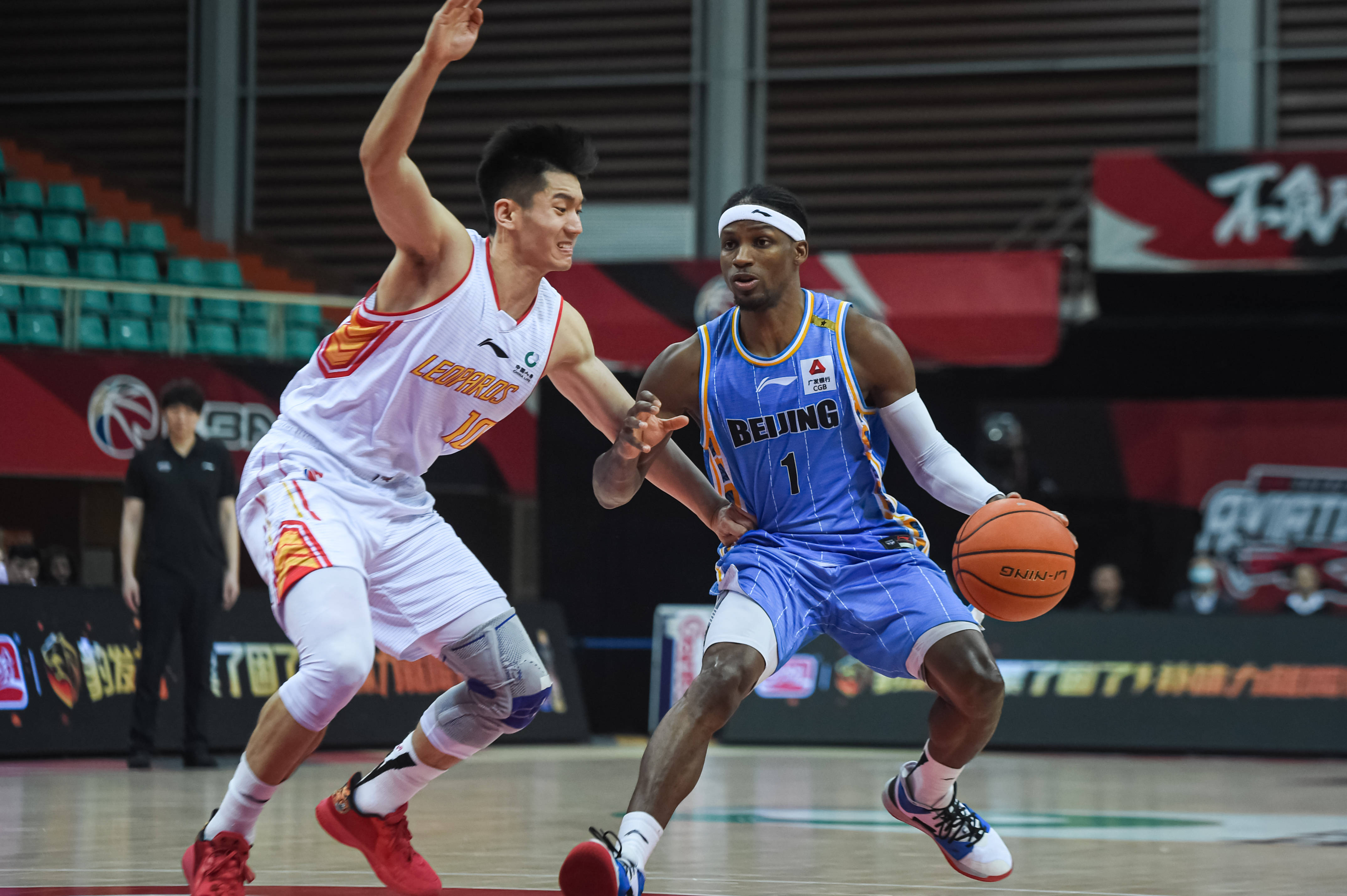 起团队串联 起团队串联