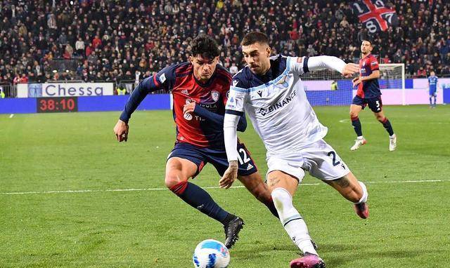 球迷们用 球迷们用